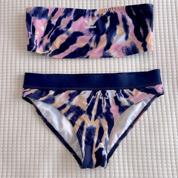 ADIDAS Swimwear NWOT - Picture 1 of 4